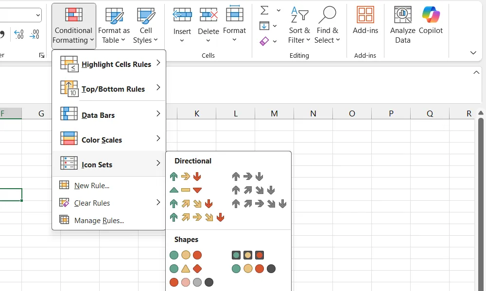 Ảnh chụp màn hình menu Conditional Formatting trong Excel, hiển thị các tùy chọn Bộ biểu tượng (Icon Sets) để người dùng lựa chọn kiểu biểu tượng phù hợp với dữ liệu.