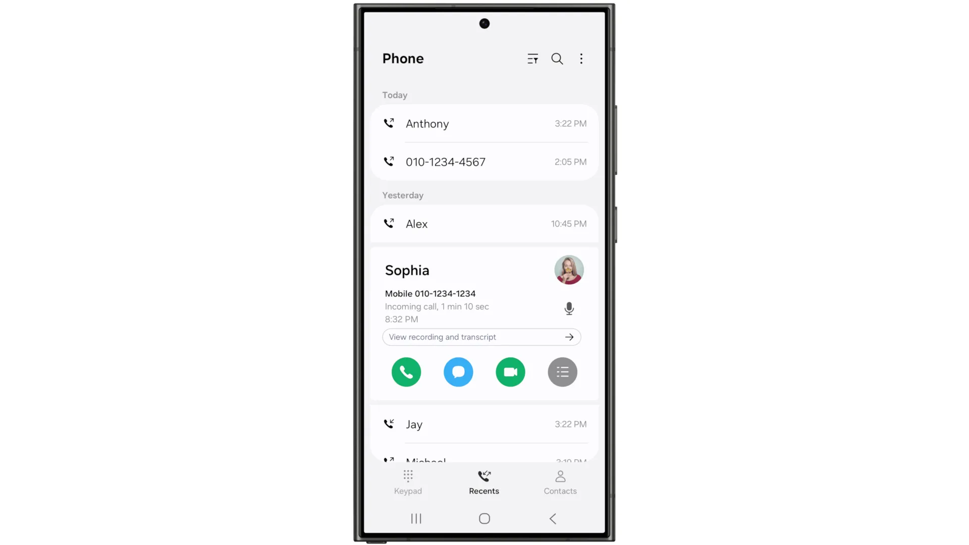 Ảnh GIF động minh họa tính năng ghi âm cuộc gọi và tạo bản ghi cuộc gọi tự động trên One UI 7