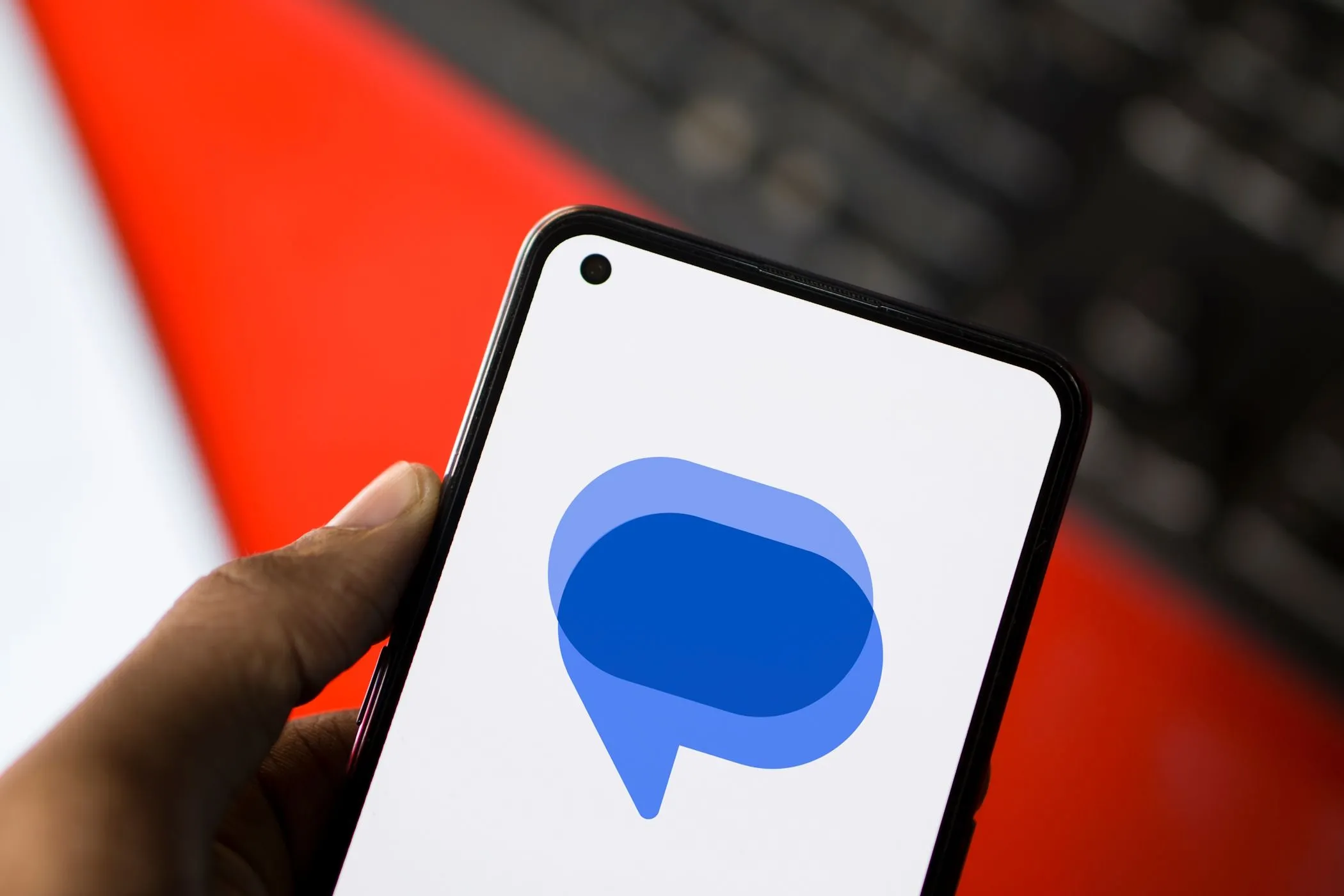 Biểu tượng Google Messages trên điện thoại Android, minh họa ứng dụng nhắn tin nơi SafetyCore hoạt động