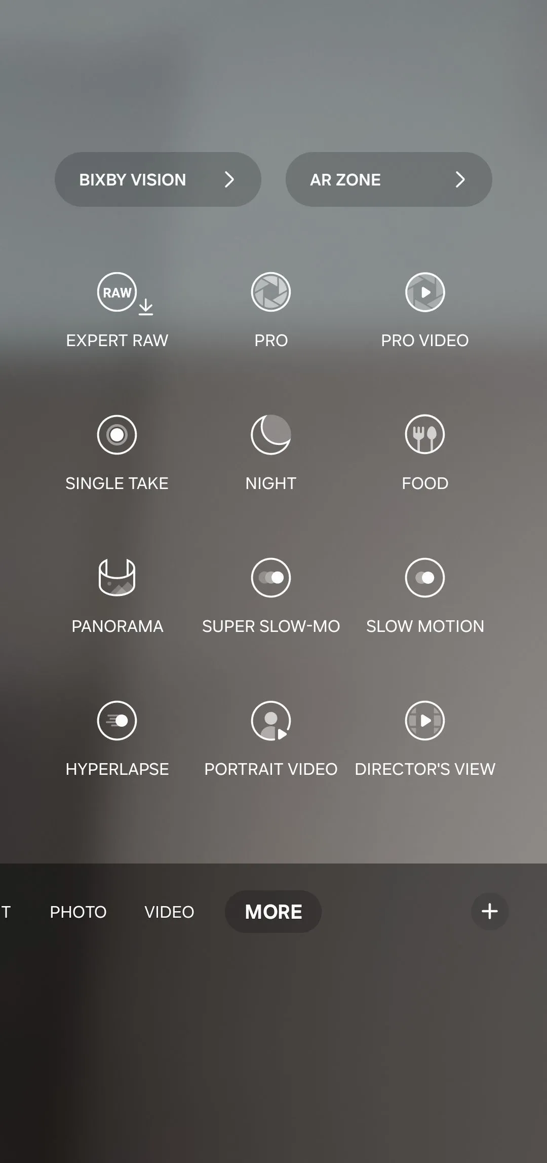 Các chế độ chụp trong ứng dụng Camera Samsung bao gồm Director's View