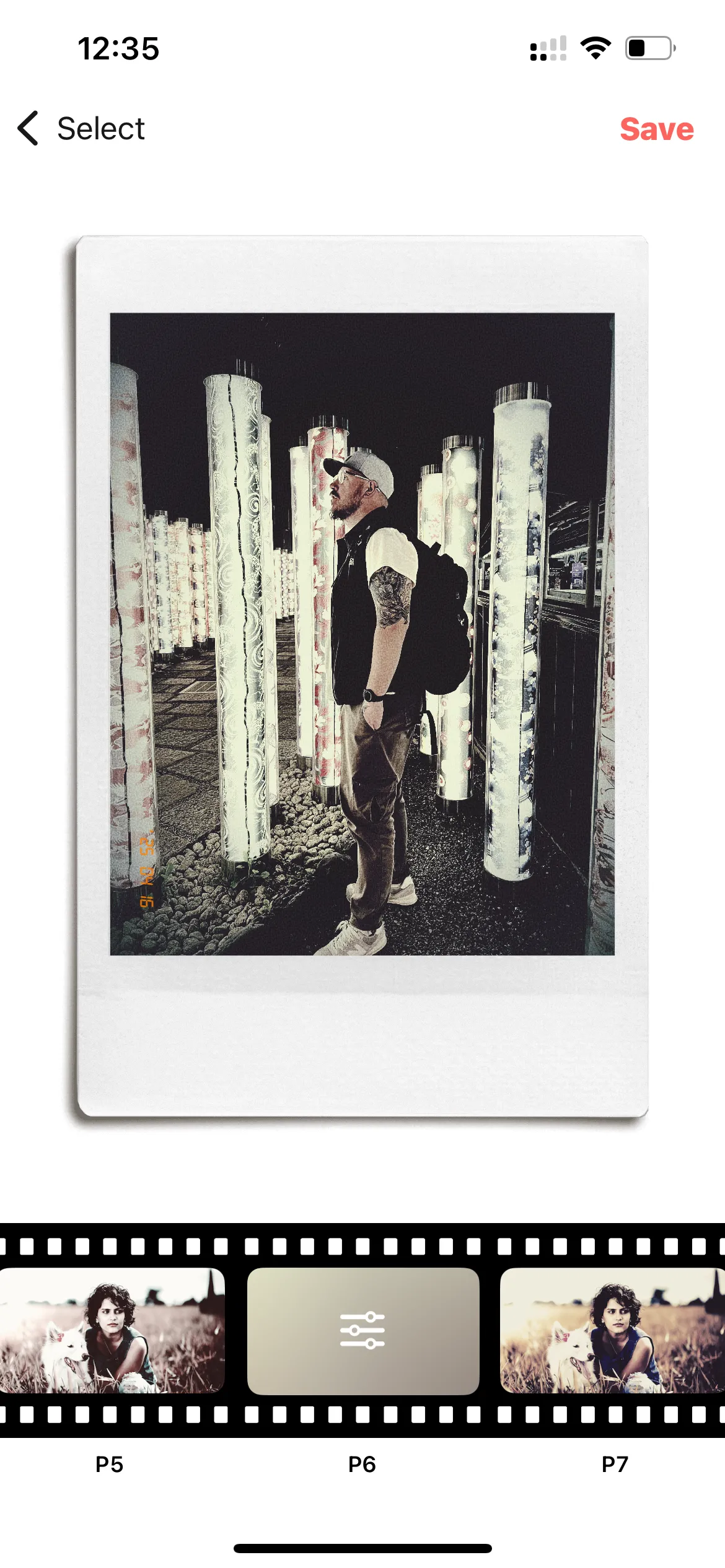 Các tùy chọn khung ảnh và bộ lọc phong cách Polaroid trong ứng dụng PoPo Frame, giúp biến ảnh có sẵn thành tác phẩm vintage.