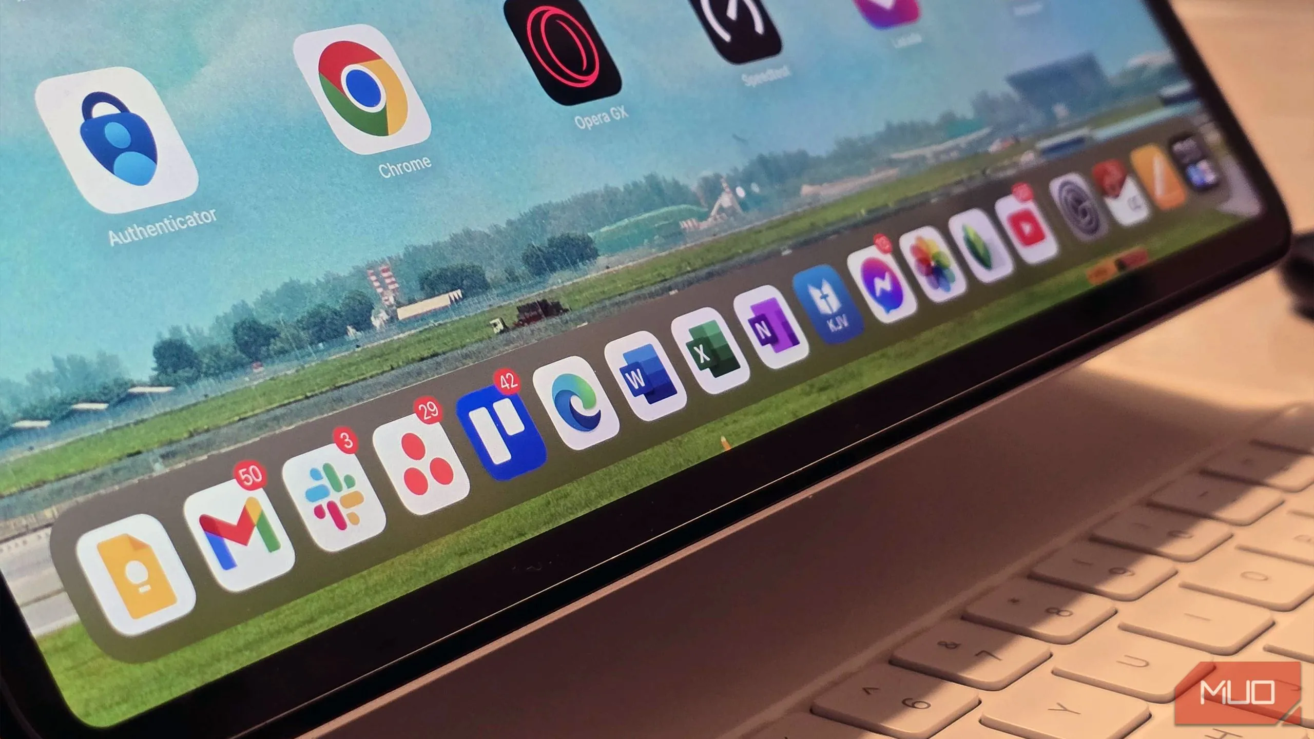 Các ứng dụng công việc phổ biến trên iPad Air M2