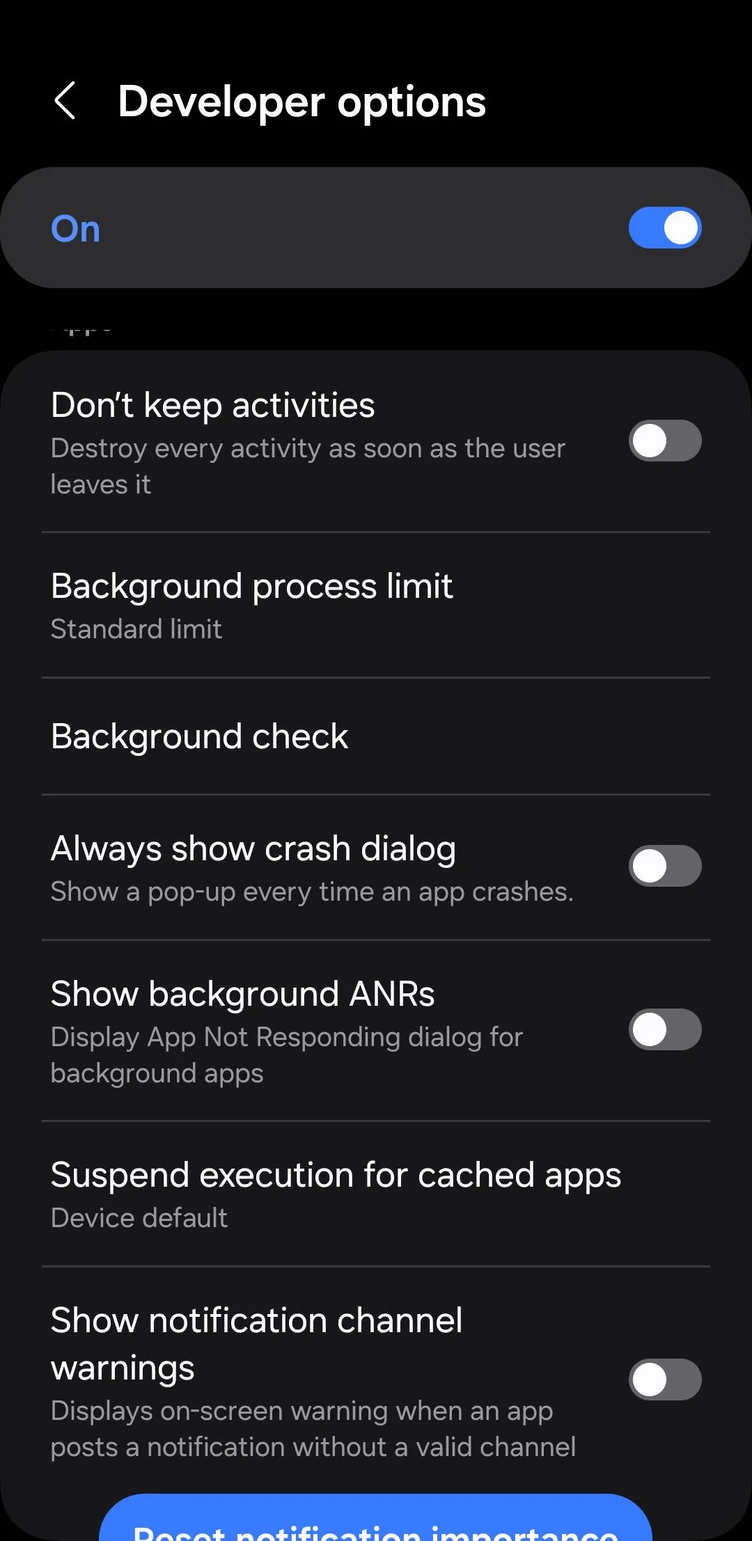 Cài đặt giới hạn tiến trình nền trên Android, hiển thị các tùy chọn để quản lý số lượng ứng dụng chạy ngầm