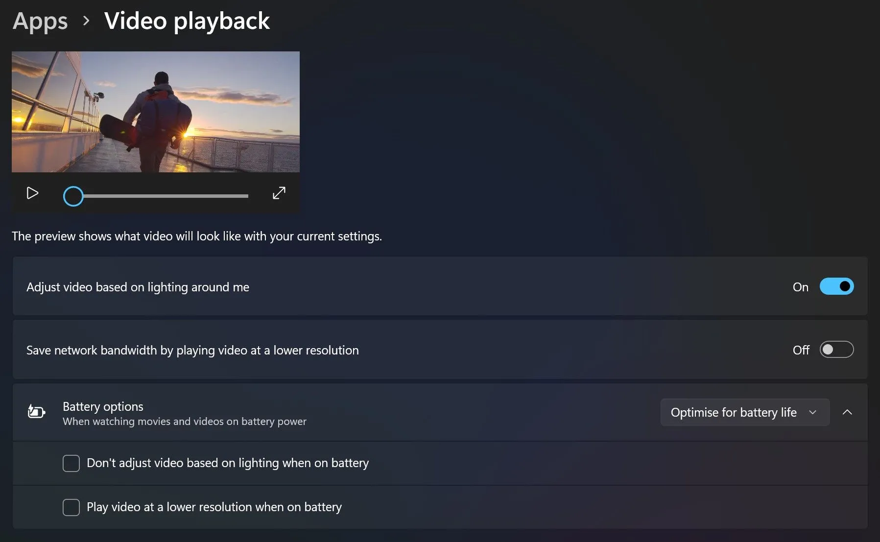 Cài đặt phát video trên Windows 11: giao diện tùy chỉnh chất lượng và băng thông