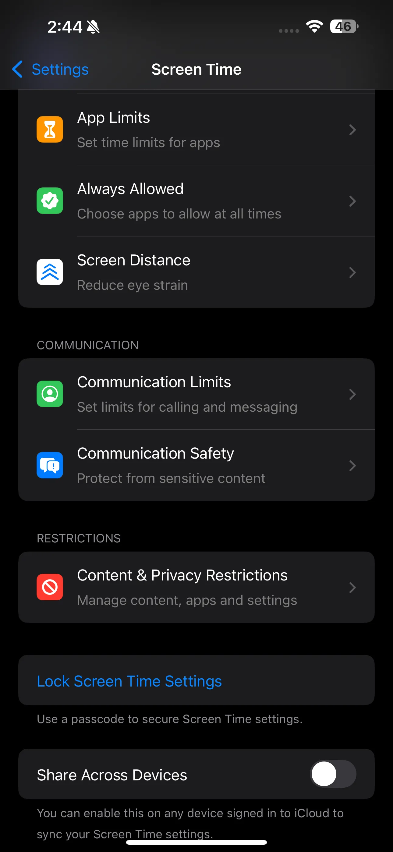 Cài đặt Thời gian sử dụng Screen Time trên iPhone hiển thị các tùy chọn quản lý thời gian.