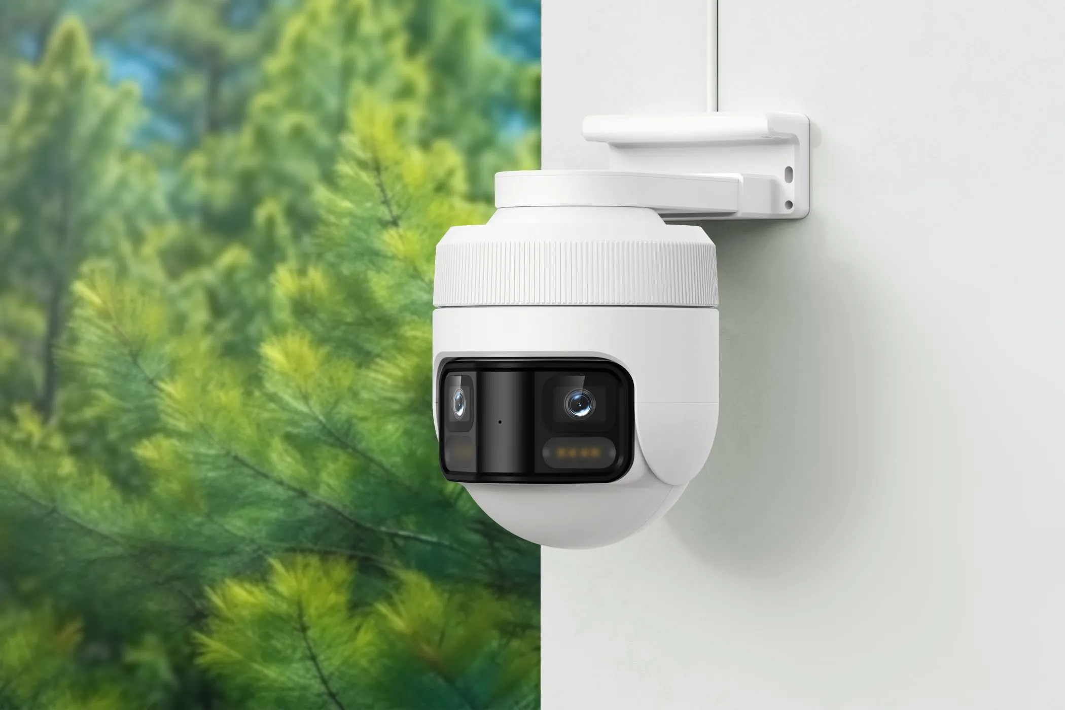 Camera IMILAB EC6 Panorama lắp đặt ngoài trời với góc nhìn toàn cảnh 180 độ