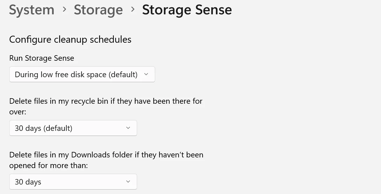 Cấu hình lịch trình dọn dẹp tự động cho Storage Sense trong ứng dụng Cài đặt trên Windows.