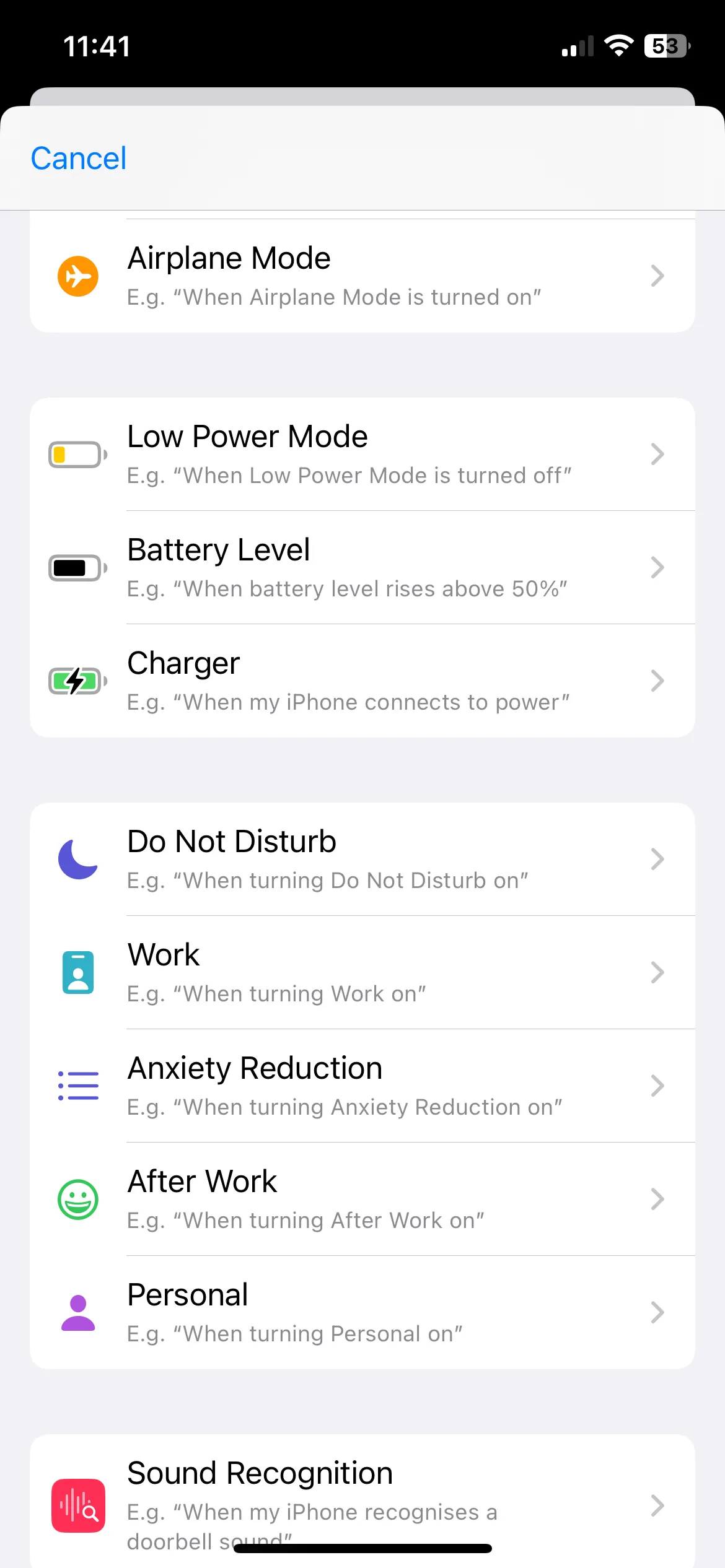 Chọn mục kích hoạt Tự động hóa bộ sạc trong ứng dụng Phím tắt trên iPhone