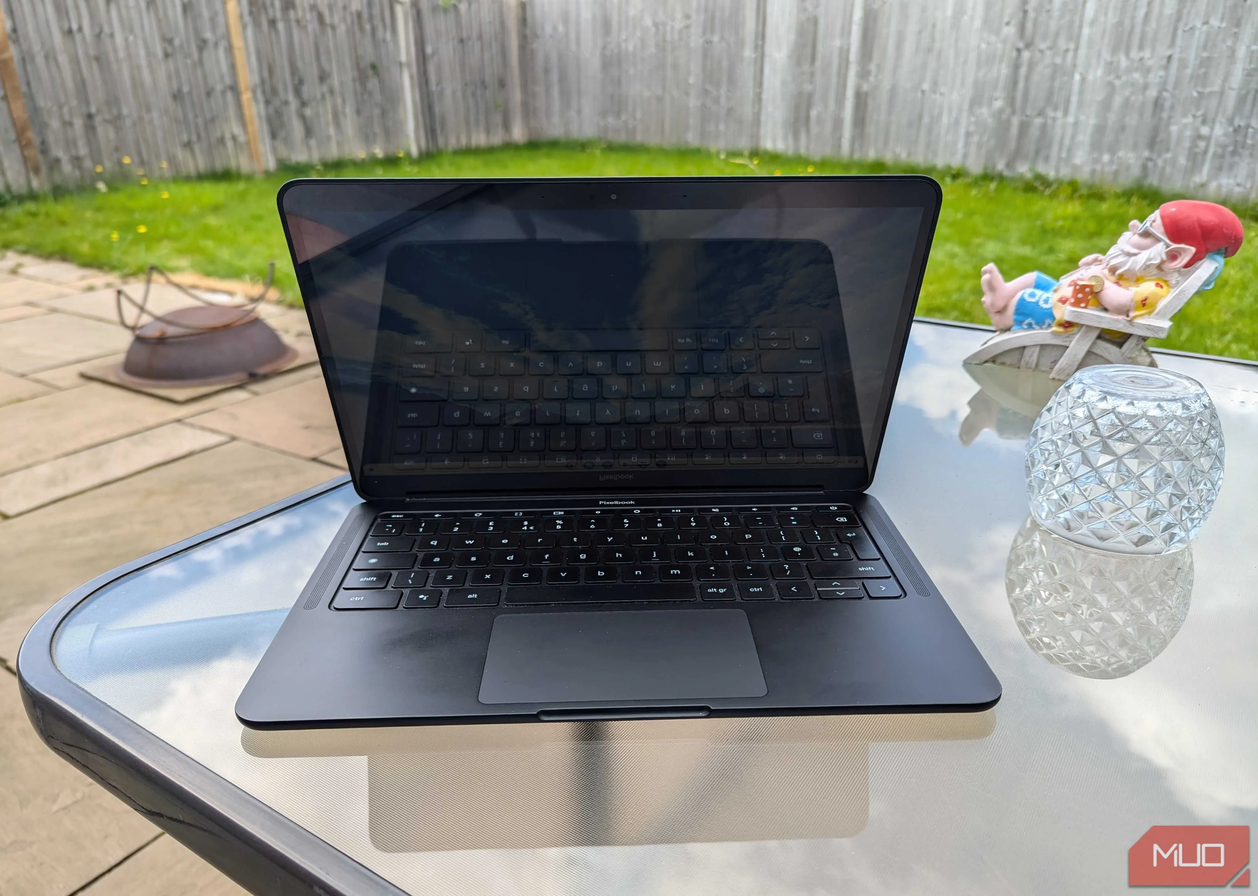 Chromebook khởi động nhanh