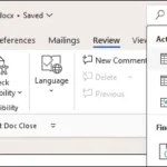 Chức năng tìm kiếm Microsoft Search trong ứng dụng Word trên Windows 11, hiển thị gợi ý lệnh "insert a table".