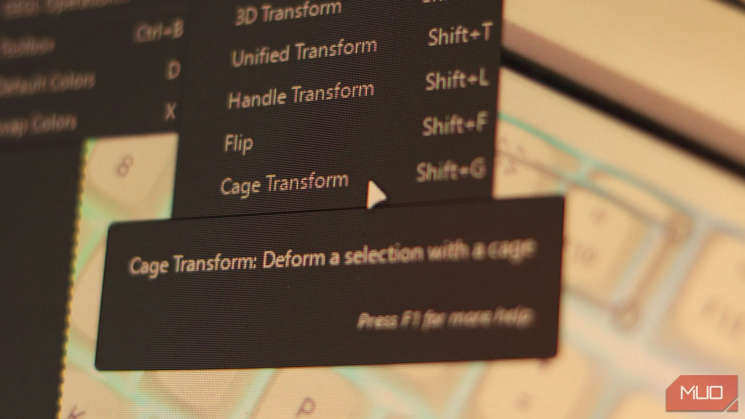 Công cụ Biến đổi Lồng (Cage Transform) độc đáo của GIMP đang hoạt động