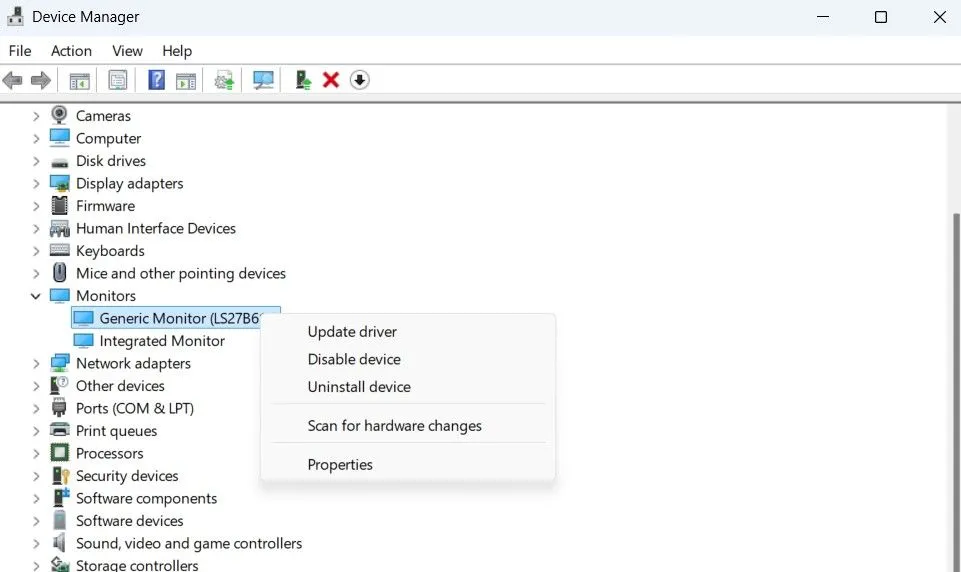 Cửa sổ Device Manager hiển thị tùy chọn cập nhật driver cho màn hình máy tính