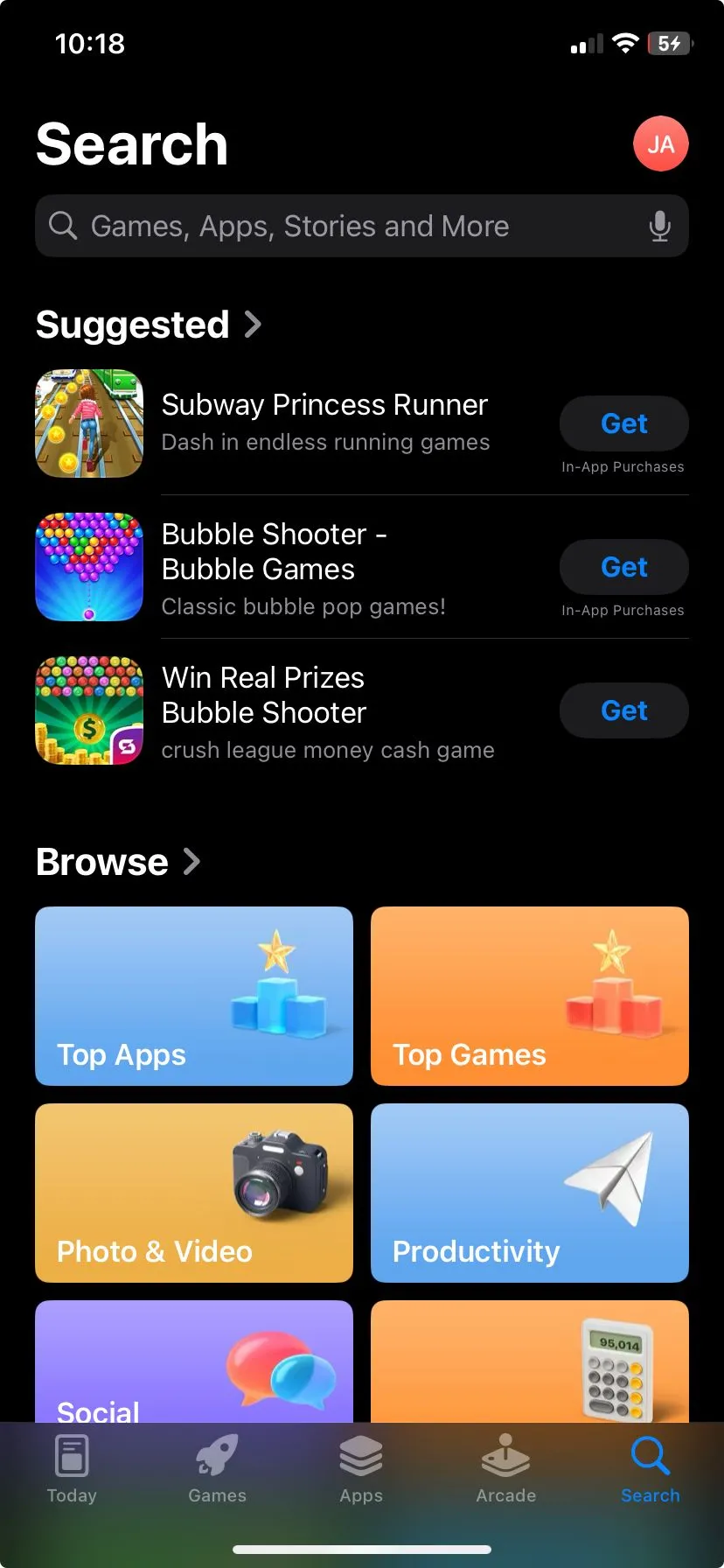 Giao diện App Store của Apple với các ứng dụng gợi ý và tùy chọn duyệt, thể hiện kho ứng dụng đa dạng của iOS