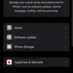 Giao diện Cài đặt chung (General) trên iPhone thể hiện các tùy chọn cấu hình hệ thống và dung lượng Apple Intelligence