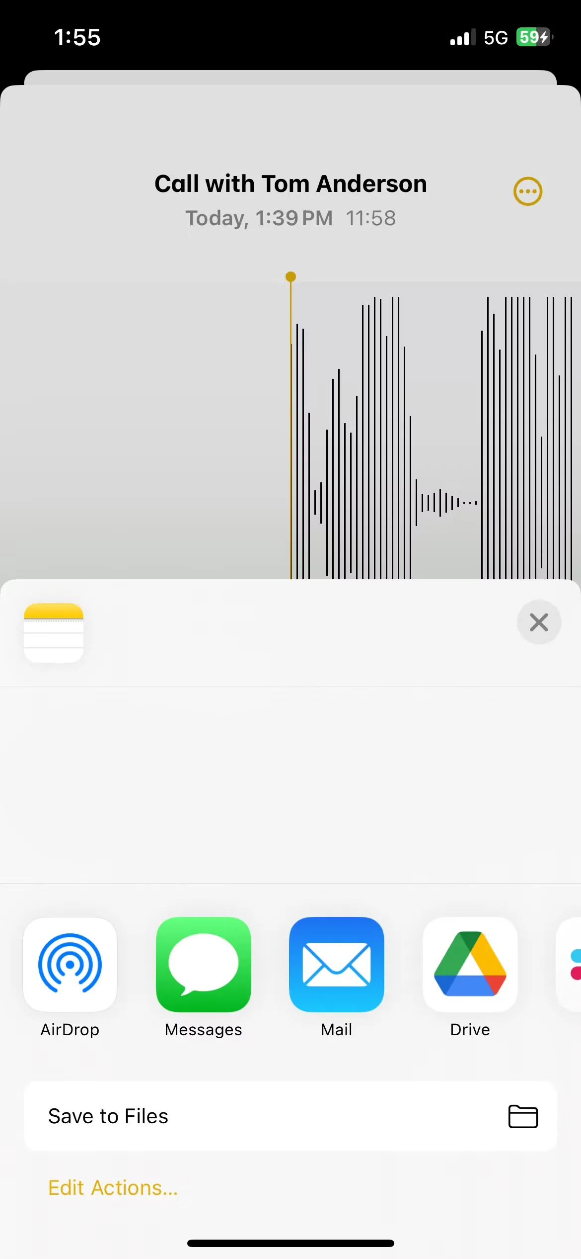 Giao diện chia sẻ cuộc gọi ghi âm trên iPhone iOS 18 bị lỗi không hiện file âm thanh
