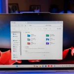 Giao diện File Explorer trên Windows 11 với thanh điều hướng và cách sắp xếp tệp khoa học