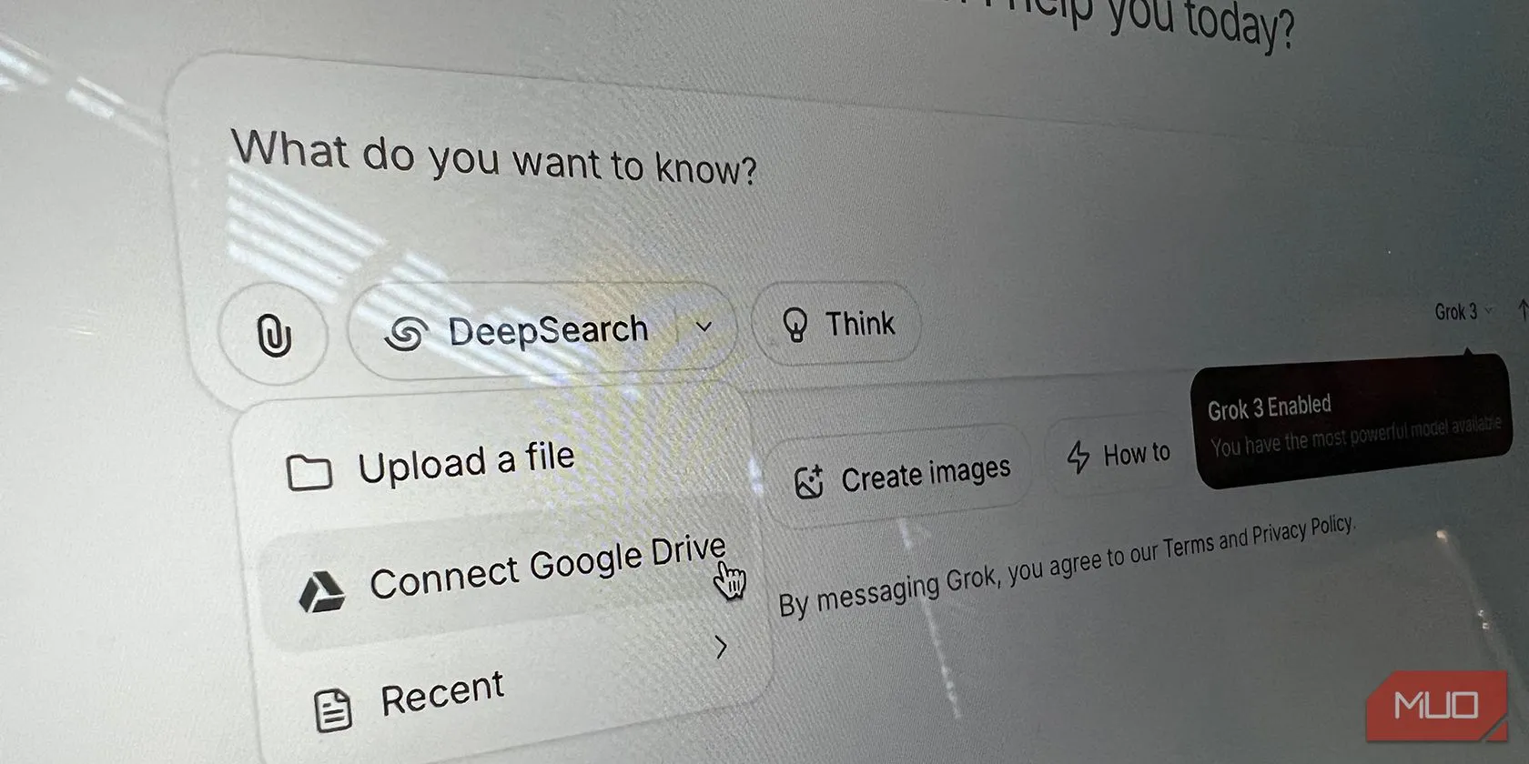 Giao diện Grok AI hiển thị tích hợp Google Drive để quản lý tài liệu