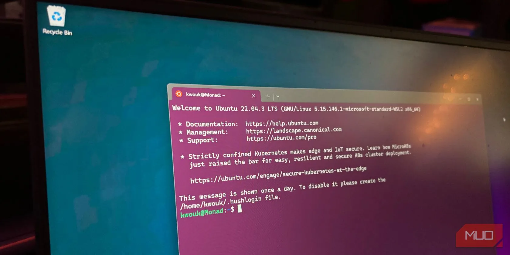 Giao diện hệ điều hành Ubuntu đang chạy thông qua Windows Subsystem for Linux (WSL), minh họa khả năng dual-boot và quản lý nhiều hệ điều hành trên một ổ đĩa