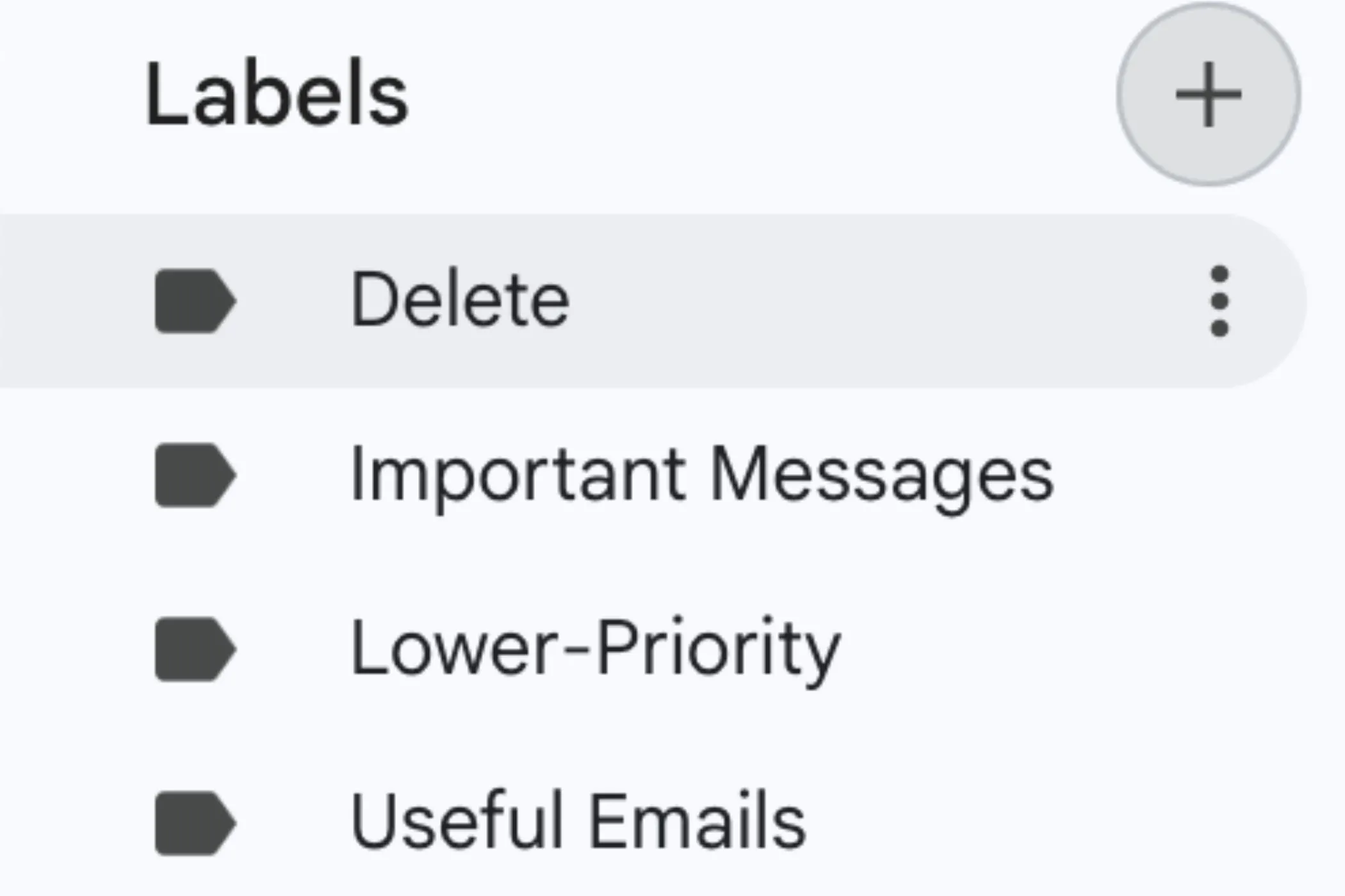Giao diện nhãn (Labels) trong ứng dụng web Gmail giúp phân loại email hiệu quả