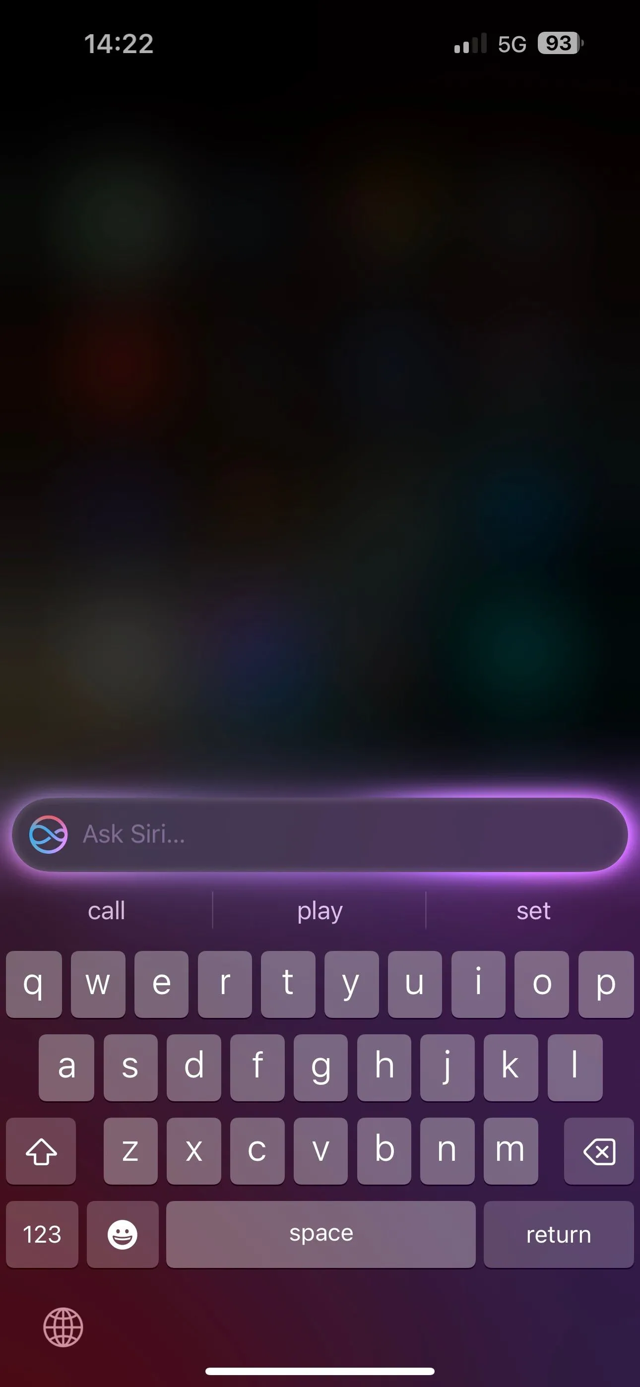 Giao diện nhập liệu Gõ để gọi Siri trên iPhone.