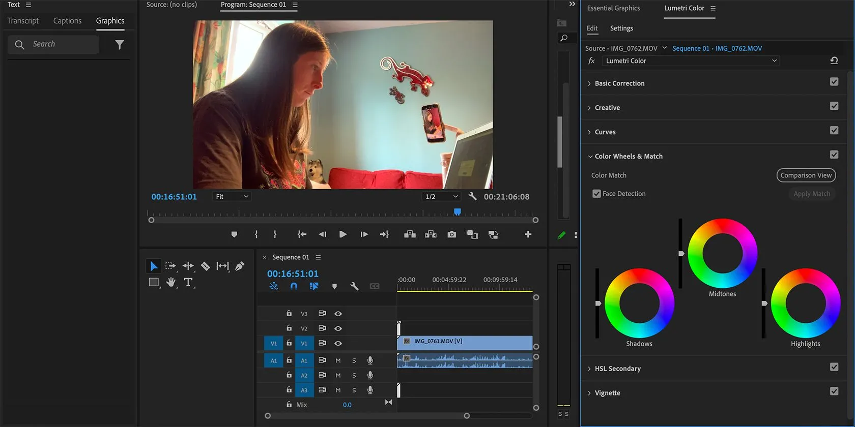 Giao diện phần mềm chỉnh màu Adobe Premiere Pro, minh họa công việc biên tập video chuyên nghiệp trên máy tính.