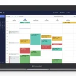 Giao diện Proton Calendar được làm mới trên máy tính, thể hiện các khối thời gian và sự kiện
