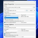 Giao diện Rufus đang thiết lập các tùy chọn để tạo USB cài đặt Windows 11 bootable