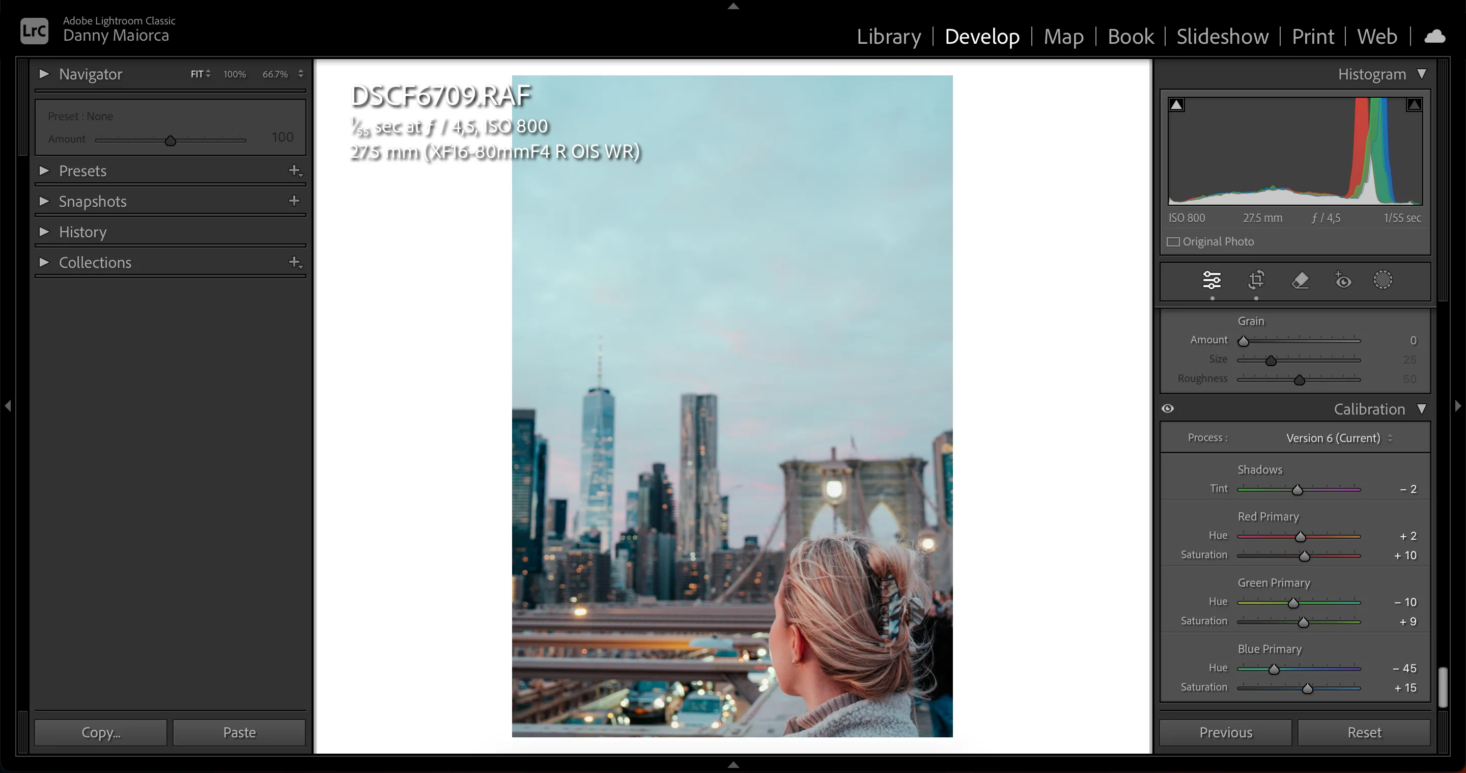 Giao diện sử dụng công cụ Calibration trong Adobe Lightroom để tinh chỉnh màu sắc.