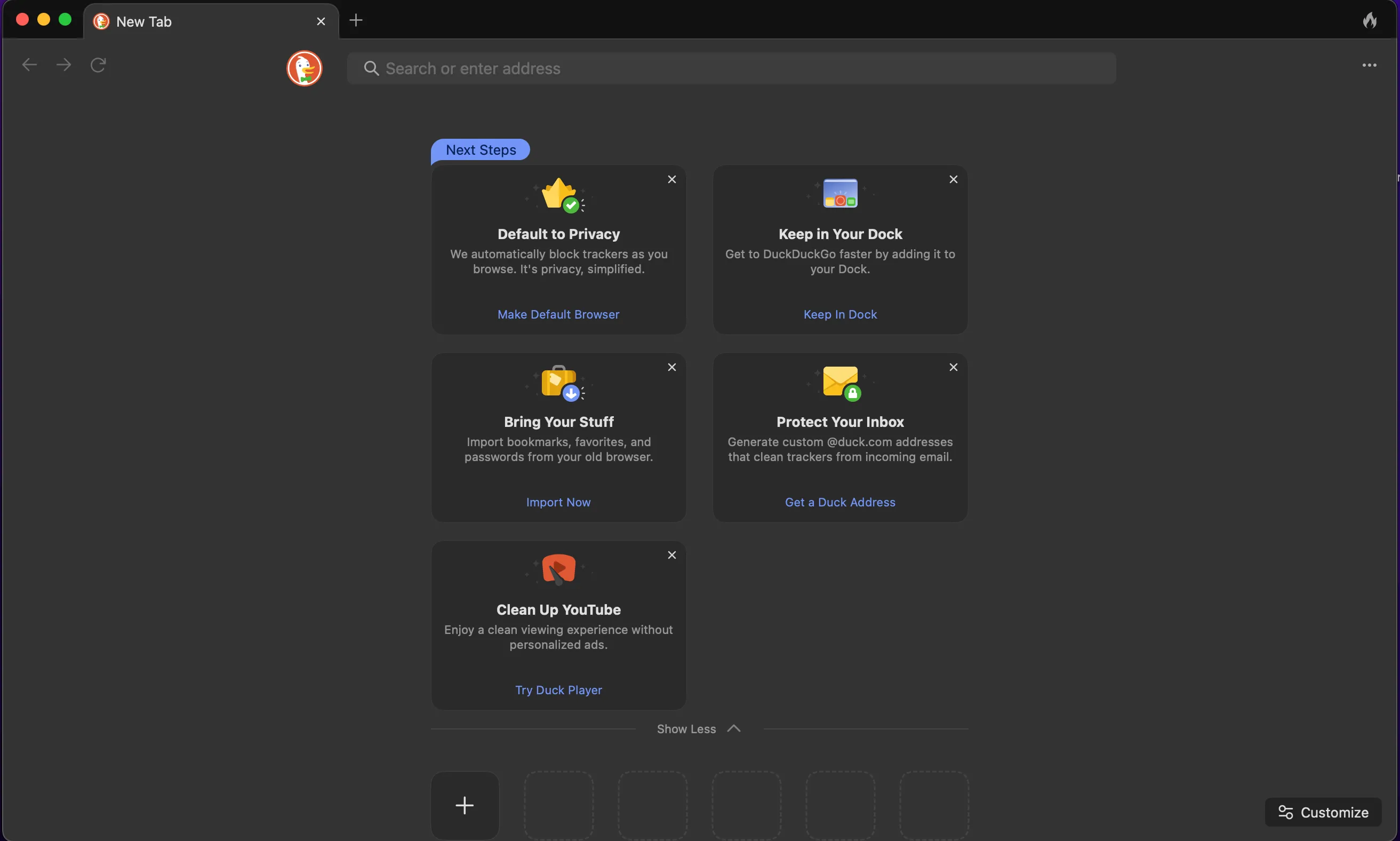Giao diện tab mới của trình duyệt DuckDuckGo Privacy Browser hiển thị các tính năng bảo vệ quyền riêng tư