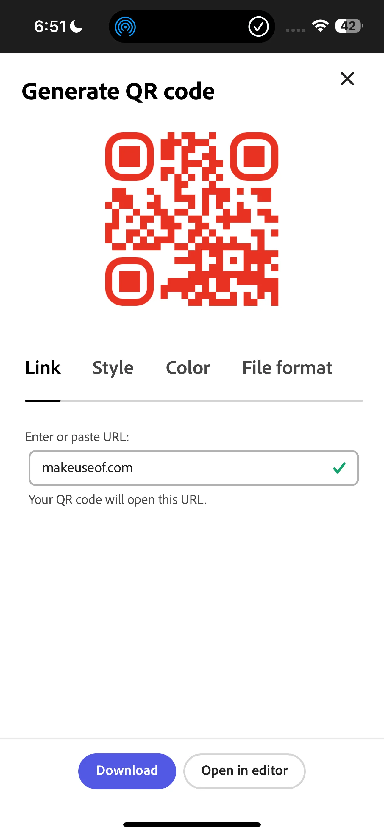 Giao diện tạo mã QR trong Adobe Express với trường nhập URL, minh họa cách tạo QR code dẫn đến trang web.