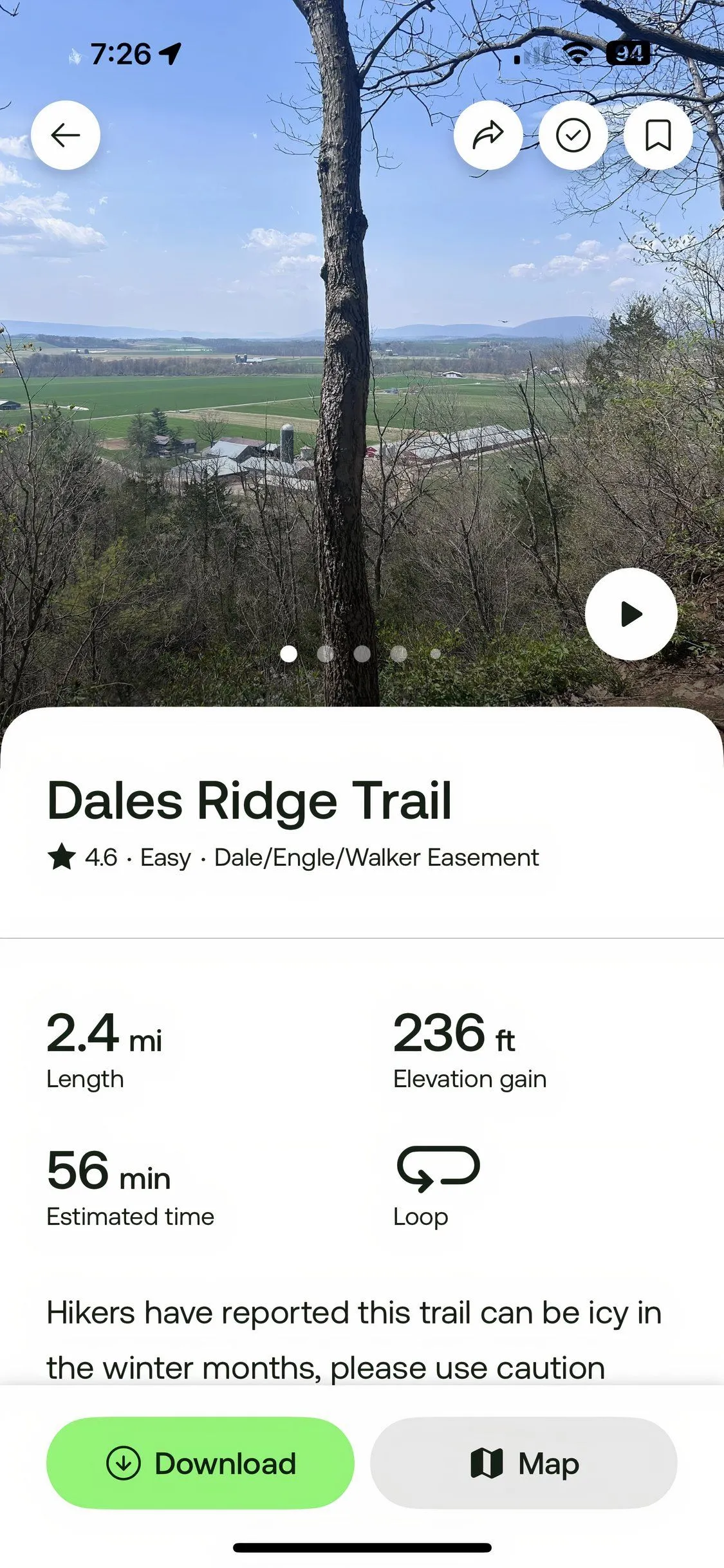 Giao diện ứng dụng AllTrails trên iPhone hiển thị chi tiết đường mòn và thông tin điều hướng, hỗ trợ du khách khám phá