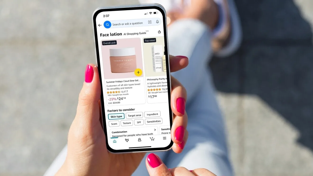 Giao diện ứng dụng Amazon trên điện thoại với các sản phẩm được giới thiệu