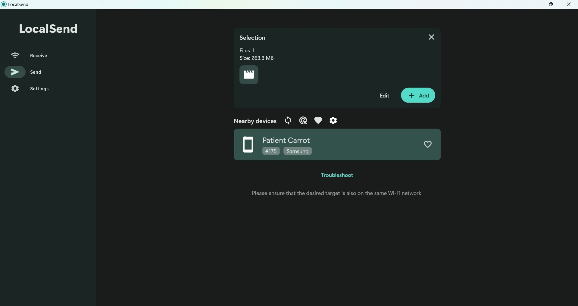 Giao diện ứng dụng LocalSend trên desktop, hiển thị tùy chọn gửi và nhận file