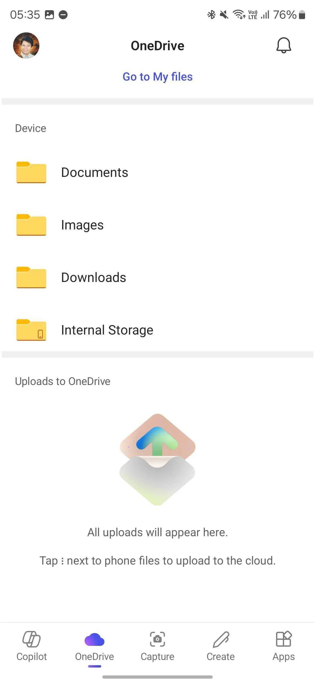 Giao diện ứng dụng Microsoft 365 Copilot hiển thị các tệp tin lưu trữ trên OneDrive