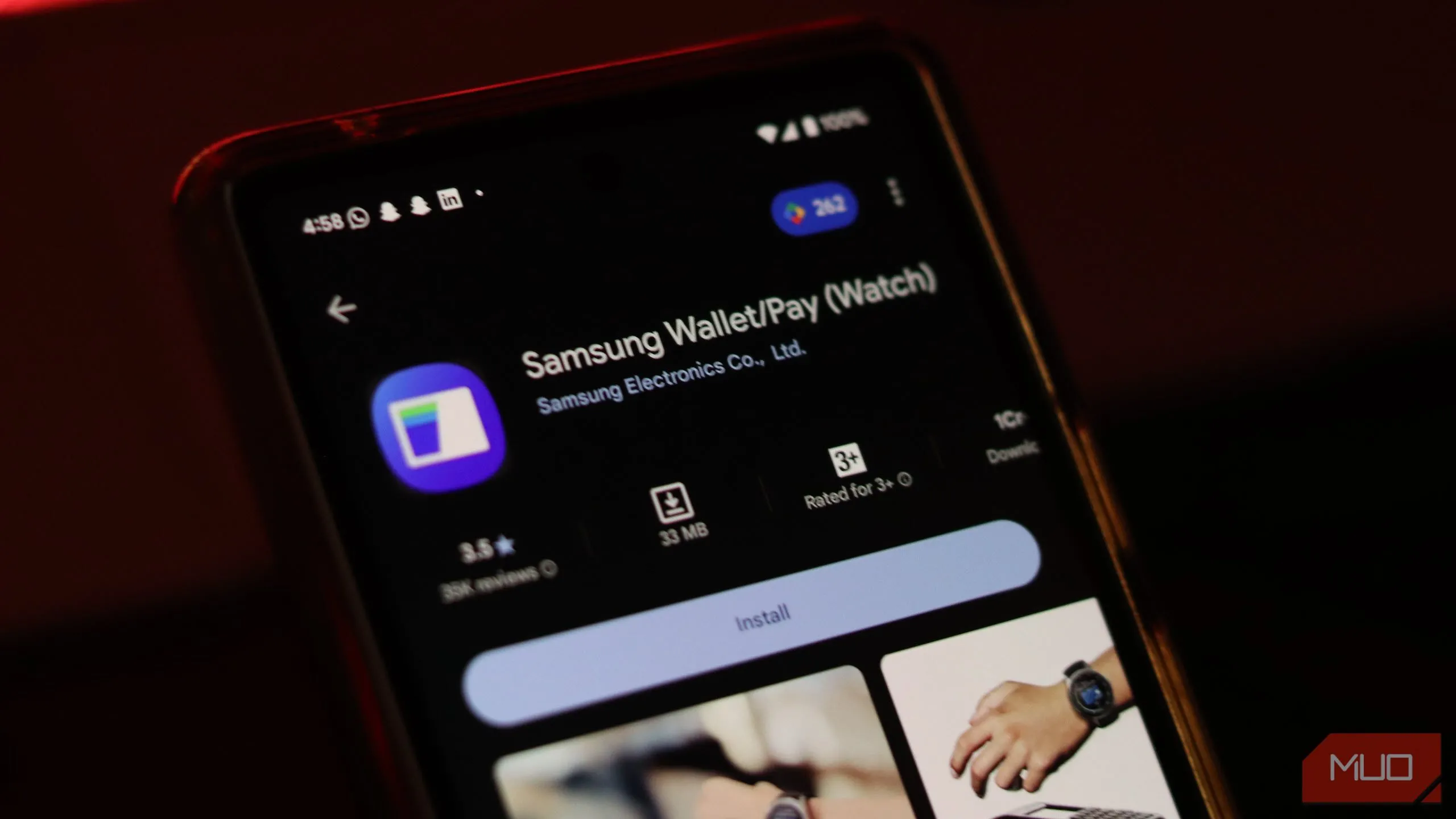 Giao diện ứng dụng Samsung Wallet trên Google Play Store, minh họa tính năng chuyển tiền không chạm NFC