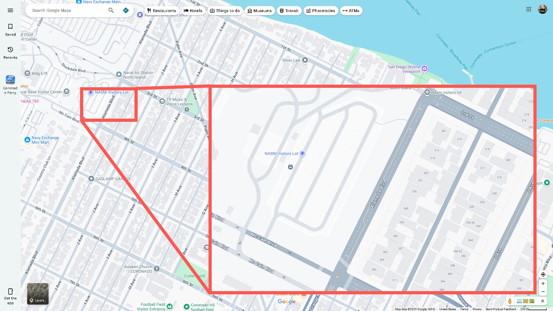 Google Maps khu dân cư căn cứ quân sự sân bay màu xám