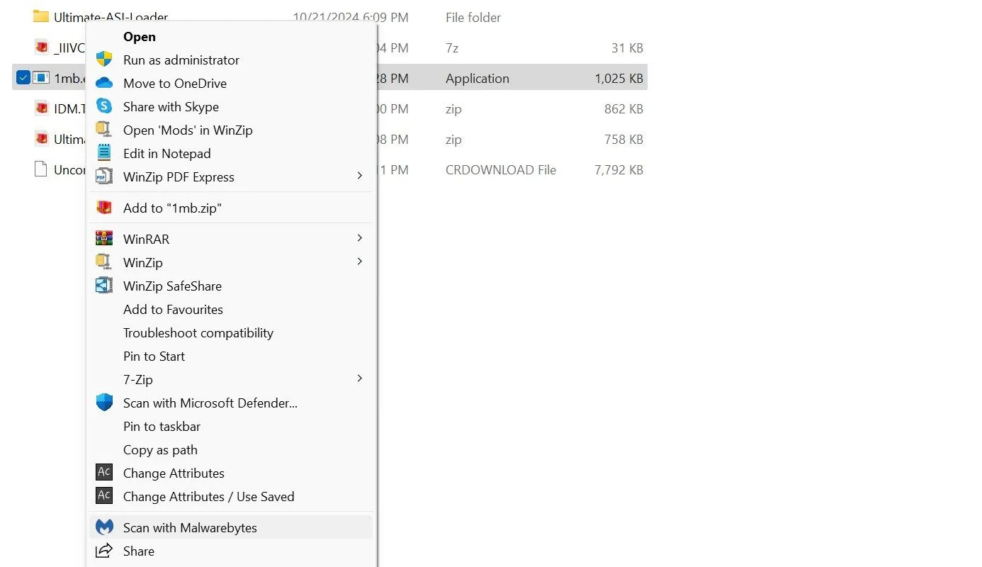 Hình ảnh giao diện phần mềm Malwarebytes đang quét một file EXE nghi ngờ, hiển thị quá trình kiểm tra virus để đảm bảo an toàn cho máy tính.