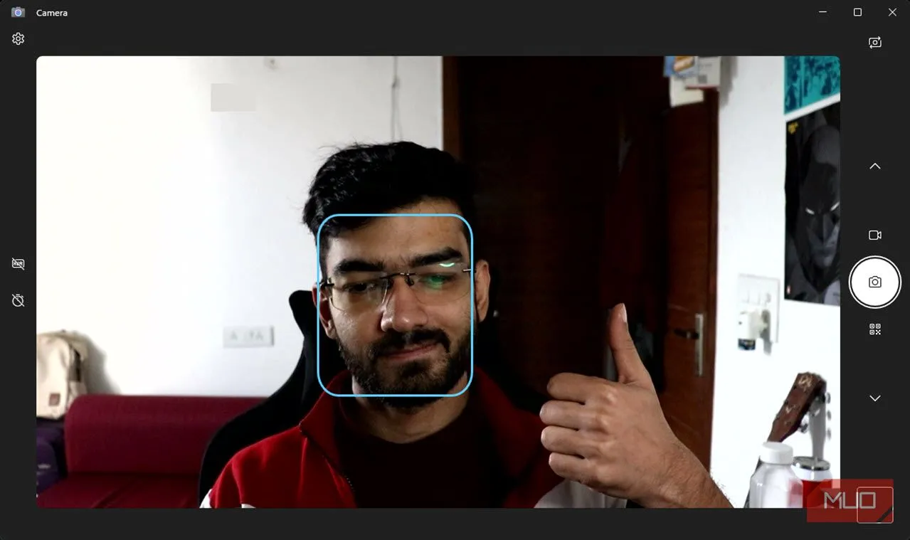 Hình ảnh minh họa chất lượng video vượt trội khi sử dụng DSLR làm webcam trong ứng dụng Windows Camera