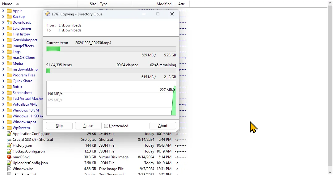 Hộp thoại truyền tệp trong Opus Directory trên Windows 11