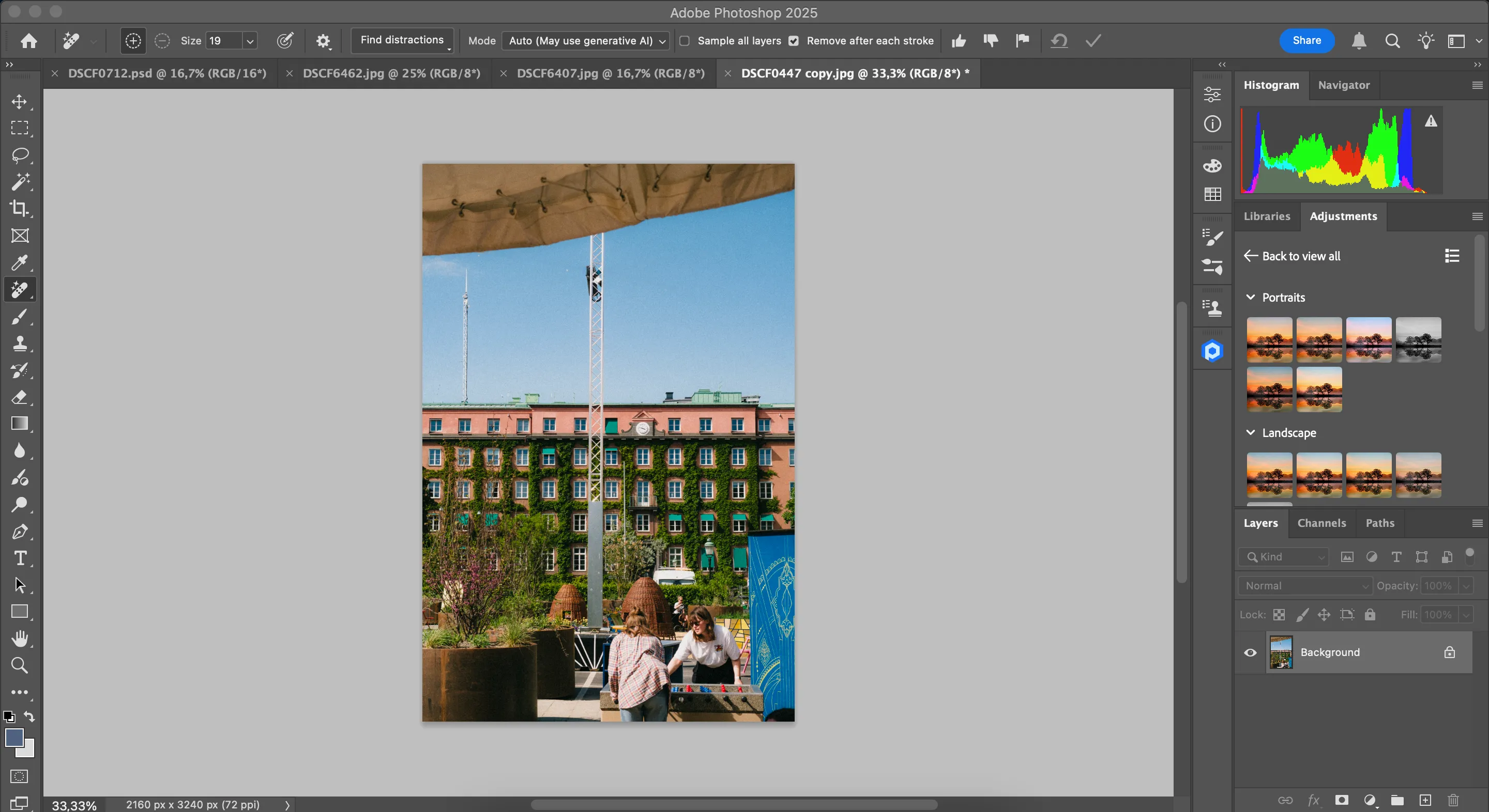 Kết quả sau khi loại bỏ dây cáp bằng tính năng One-Click Remove của Photoshop