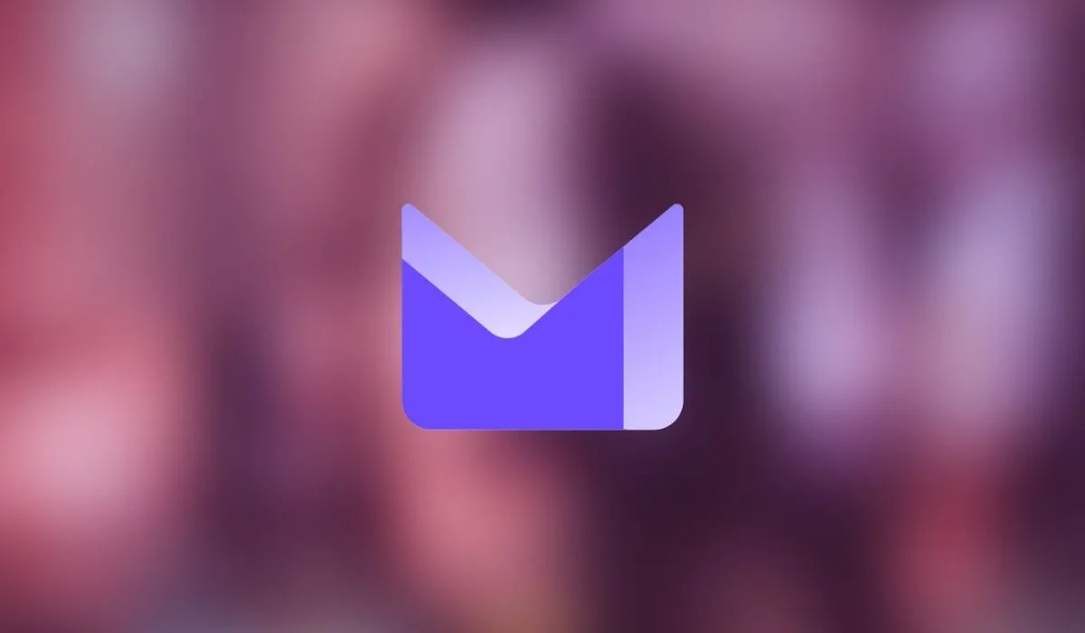 Logo Proton Mail tượng trưng cho các dịch vụ email bảo mật cao, một lựa chọn thay thế an toàn cho người dùng Outlook quan tâm đến quyền riêng tư.