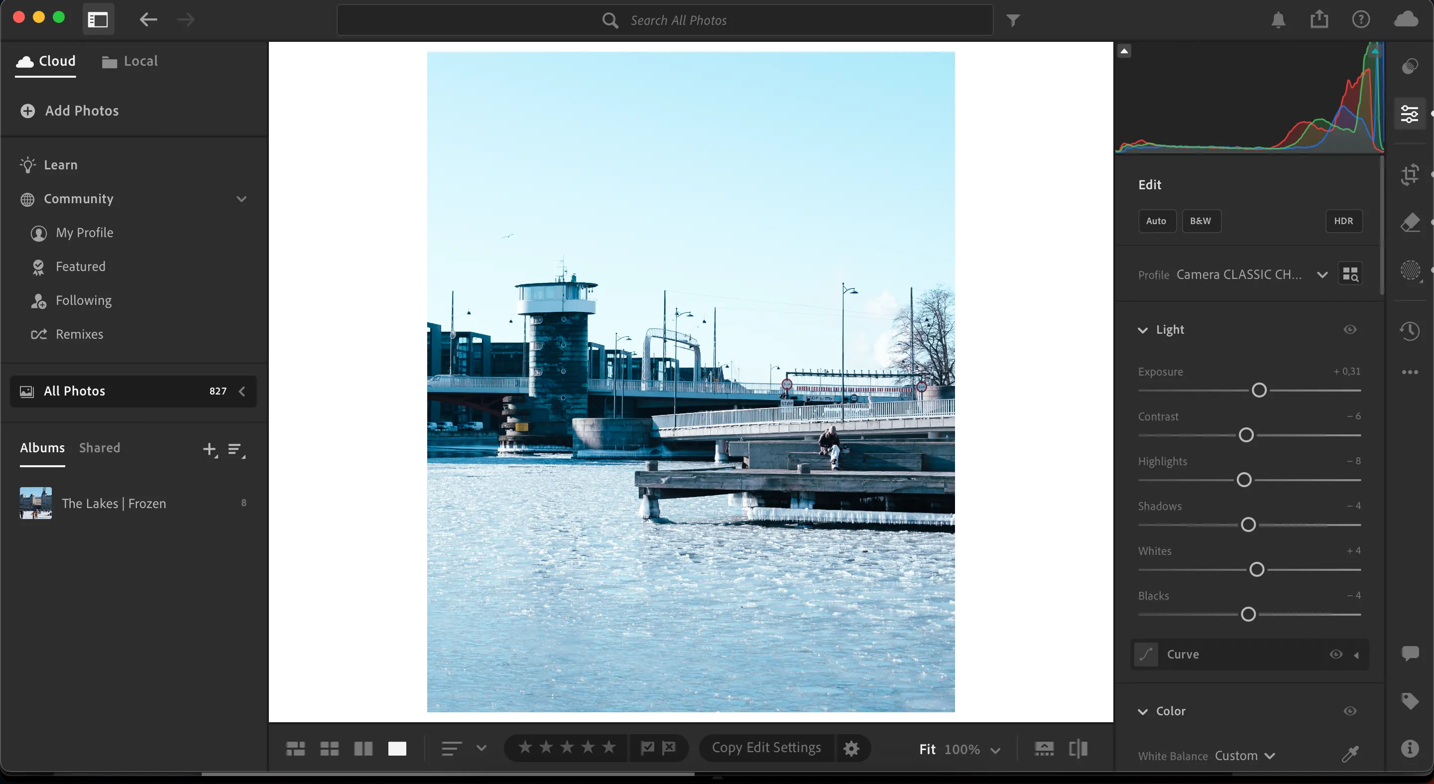 Màn hình chính của Lightroom CC với giao diện người dùng trực quan, dễ dàng điều hướng các công cụ.