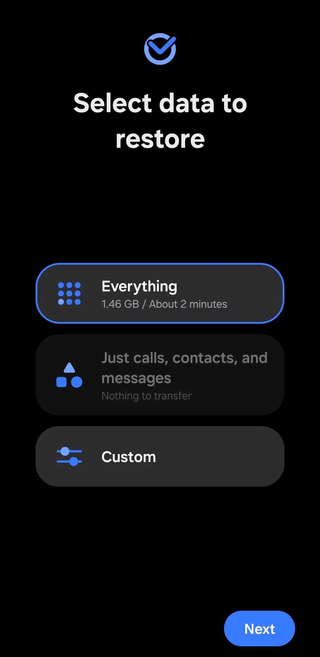 Màn hình chọn dữ liệu để khôi phục trên ứng dụng Smart Switch trên điện thoại Samsung