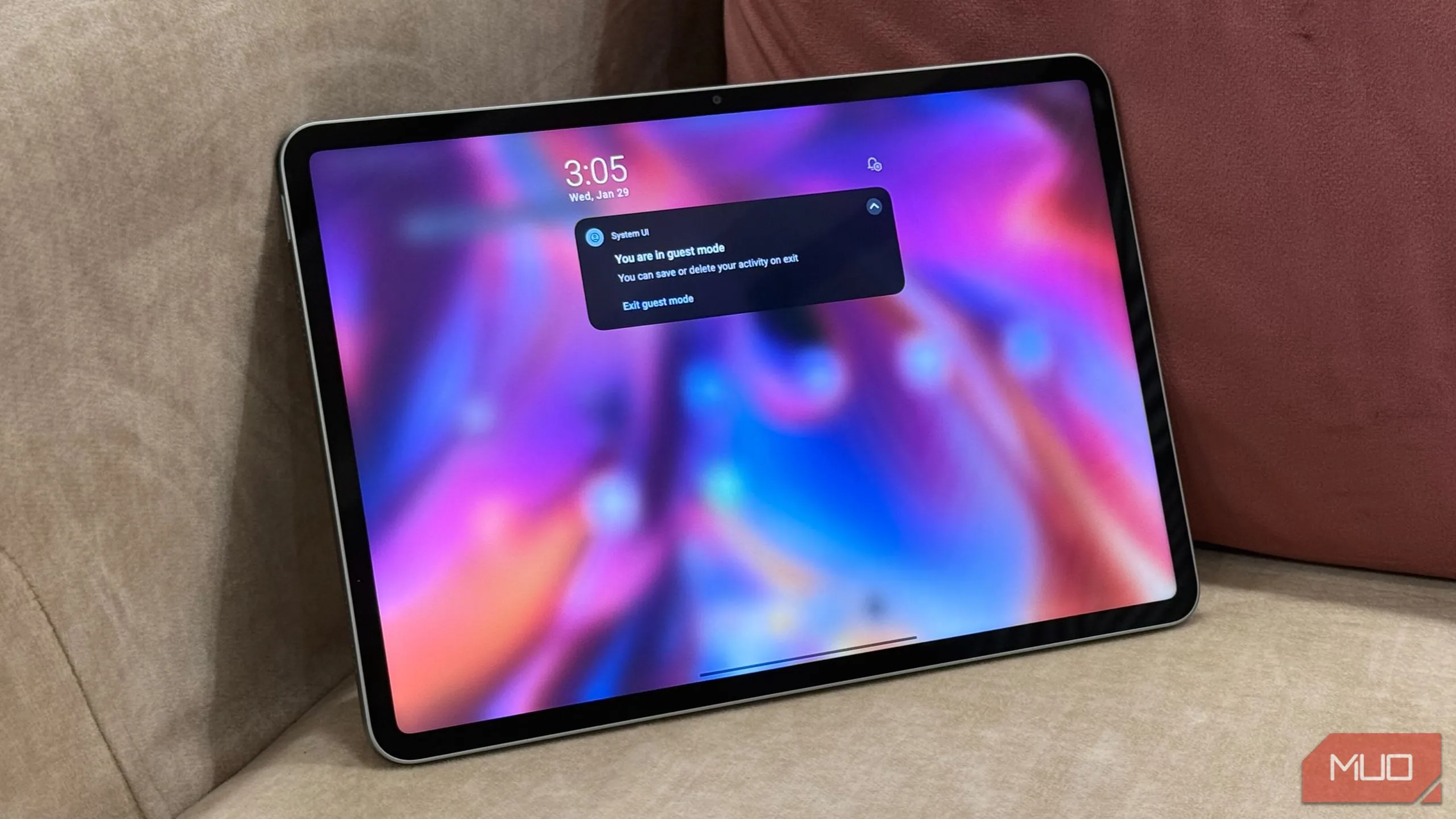 Màn hình hiển thị hồ sơ người dùng khách trên Android tablet