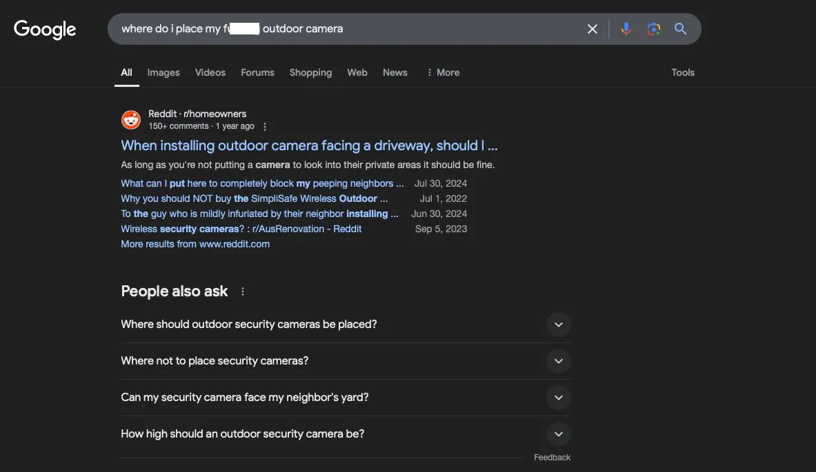 Màn hình kết quả tìm kiếm Google không hiển thị AI Overviews sau khi thêm từ ngữ mạnh vào truy vấn