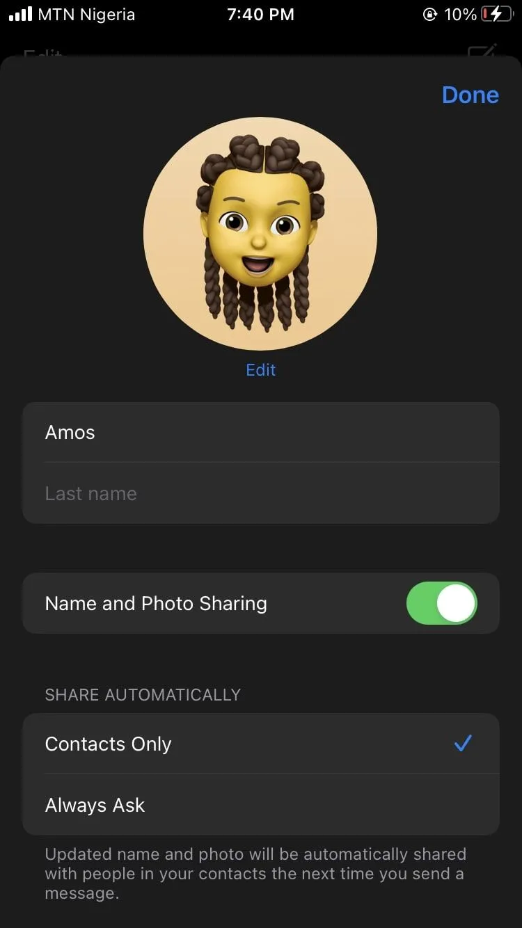 Màn hình tùy chỉnh chi tiết cuộc trò chuyện iMessage trên iPhone có Touch ID