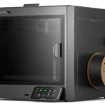 Máy in 3D Elegoo Centauri Carbon nhìn từ cạnh bên, minh họa thiết kế hiện đại và gọn gàng