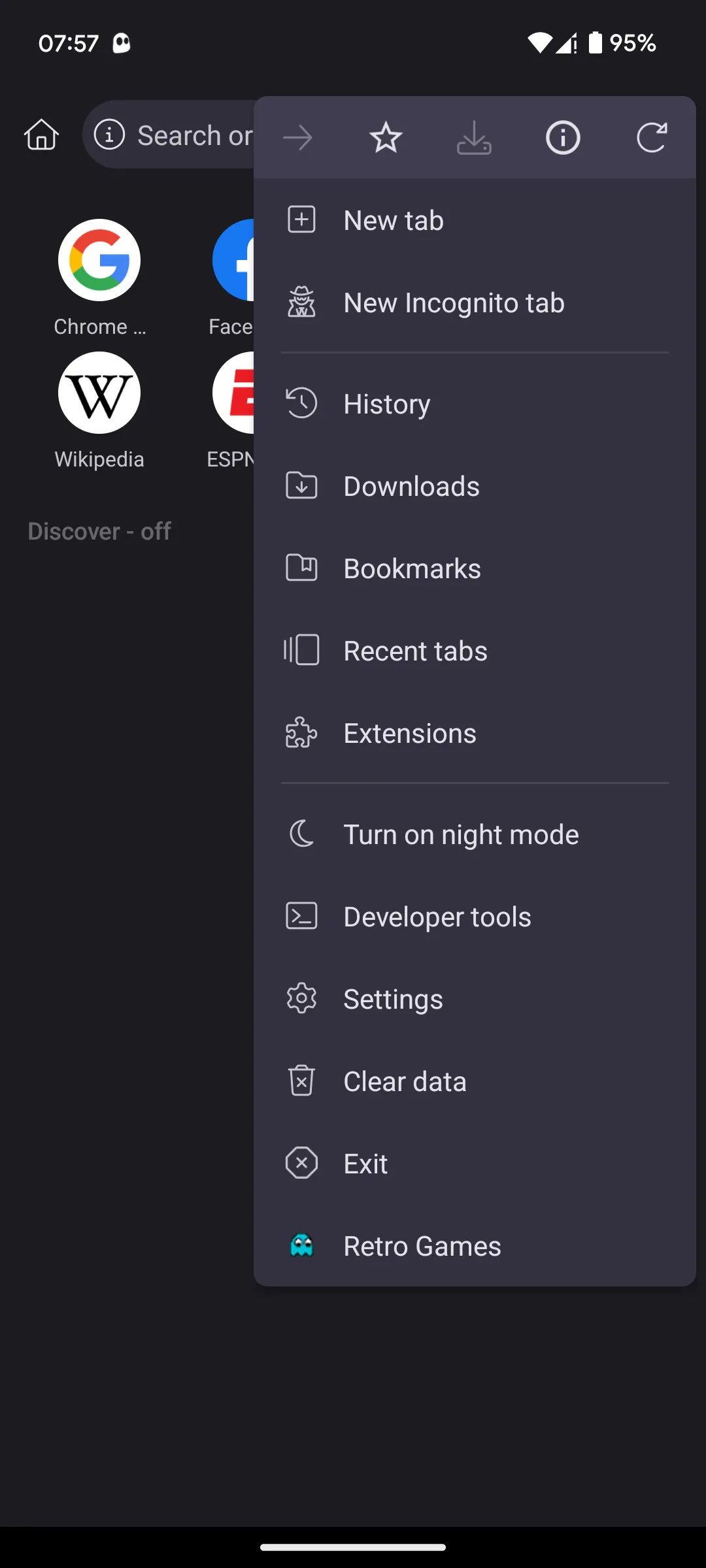 Menu chính của trình duyệt Kiwi trên Android hiển thị tùy chọn "Extensions" và "Developer Mode" đã được bật.