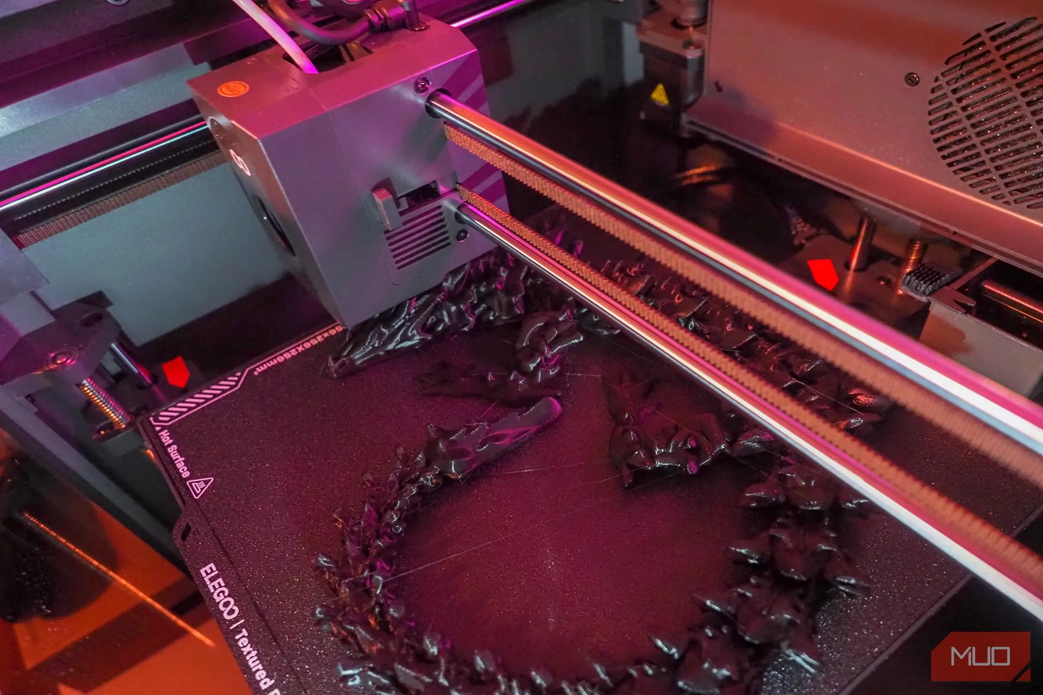 Mô hình rồng in 3D chi tiết được tạo ra bởi Elegoo Centauri Carbon