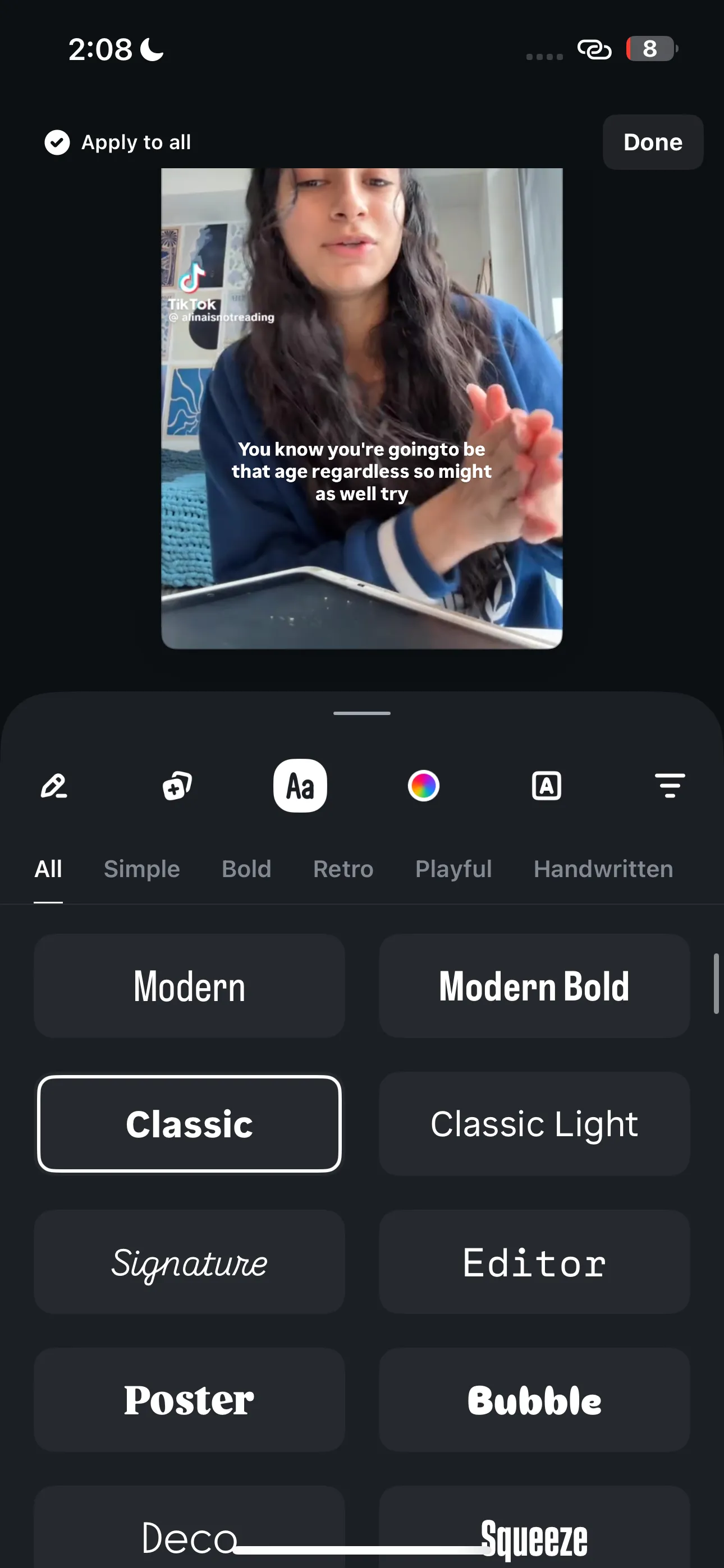 Thư viện font chữ đa dạng của Edits cho phép tùy chỉnh phụ đề tự động với các phong cách Simple, Bold, Retro, Playful, Handwritten